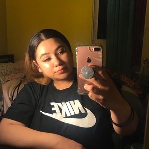 Meet your Posher, Jaqueline